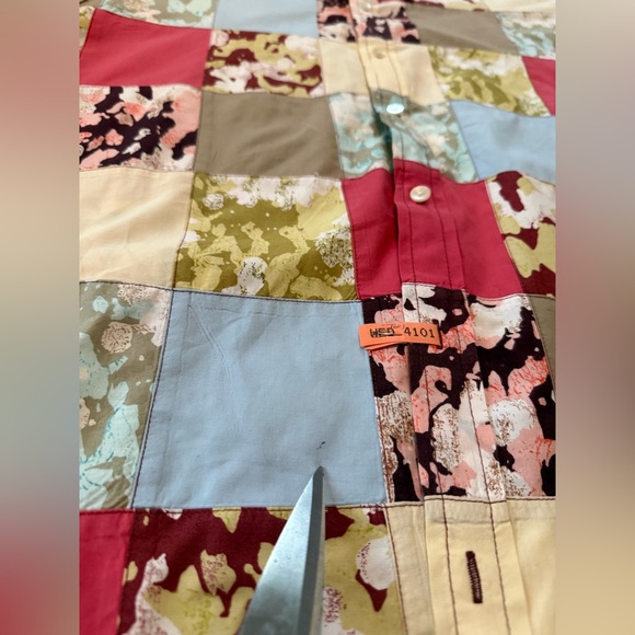 J. Crew Allover Patchwork Button Down Casual Preppy Colorful Men’s Shirt Size XL - Picture 12 of 12